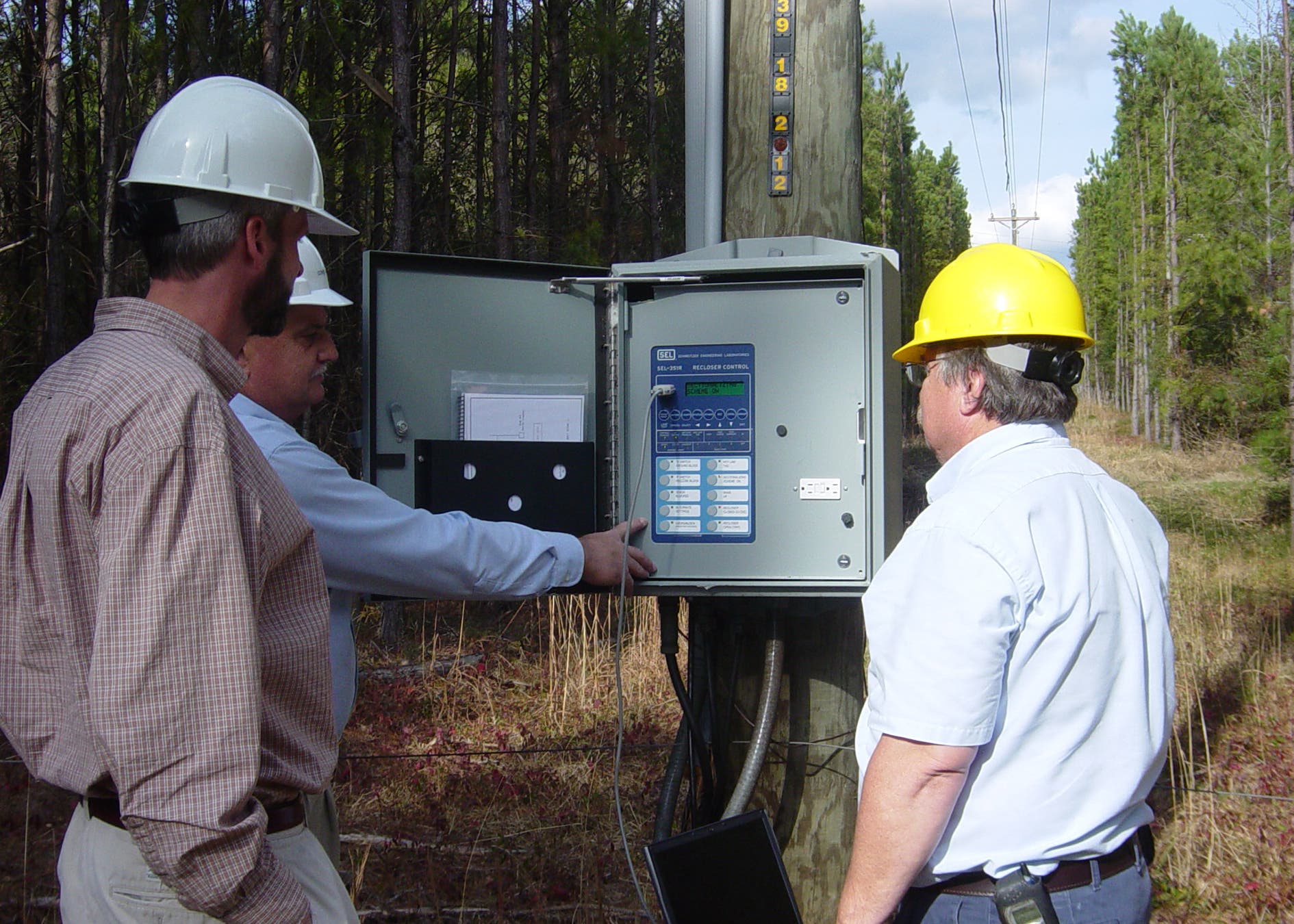 Webinar: Simplifying recloser applications using high-density coordination