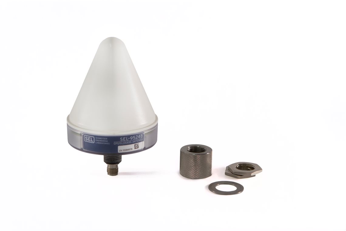SEL-2488 Satellite-Synchronized Network Clock | Schweitzer